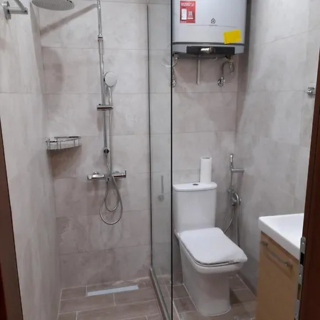 Manina Superior アパート